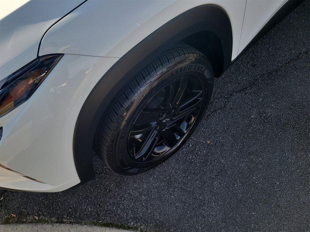 used 2025 Chevrolet Trax car, priced at $22,500