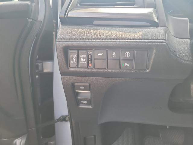 used 2023 Honda Odyssey car, priced at $42,788