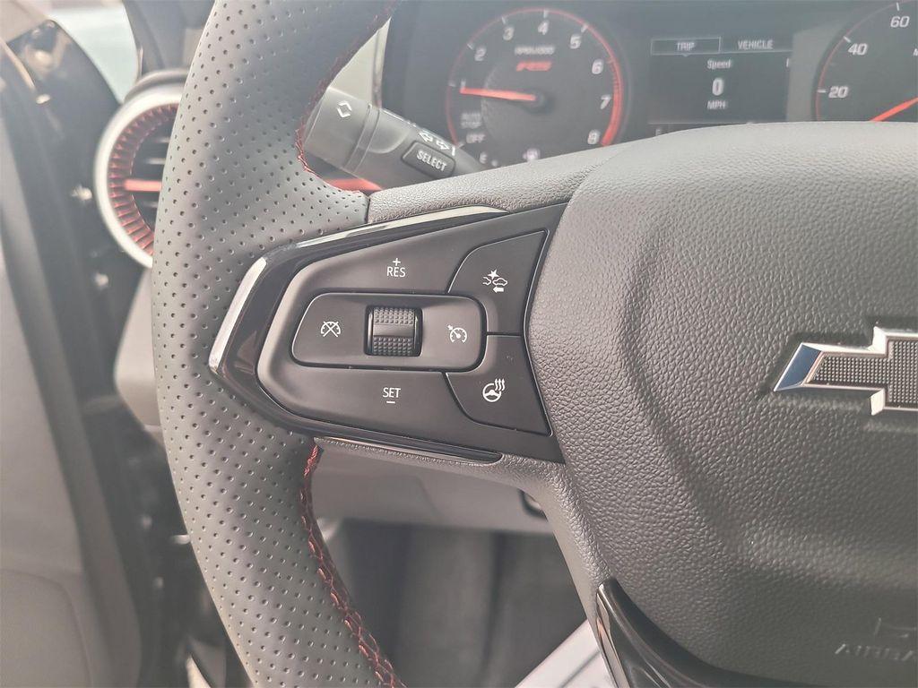 used 2025 Chevrolet Trax car, priced at $22,988