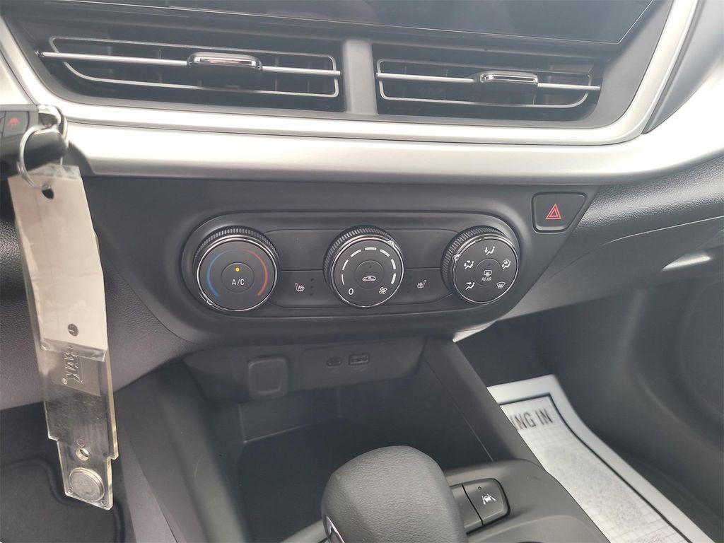 used 2025 Chevrolet Trax car, priced at $22,988