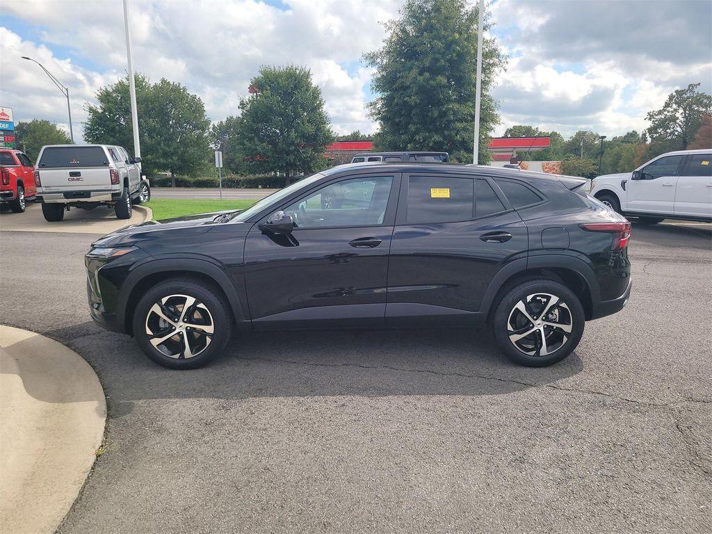used 2025 Chevrolet Trax car, priced at $22,988