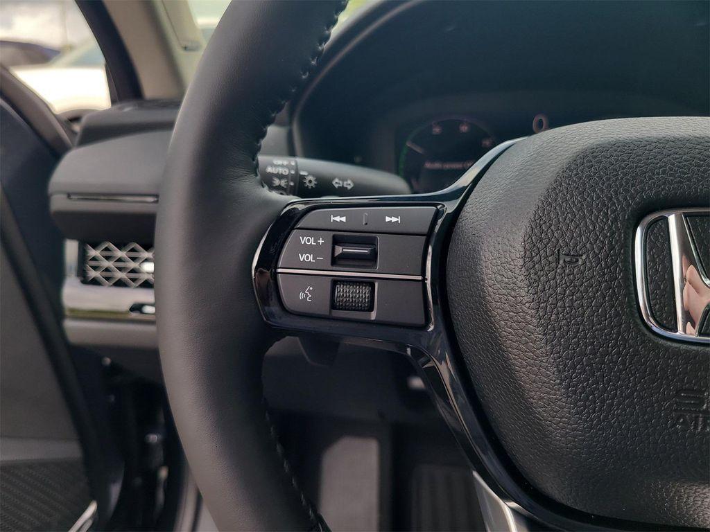 new 2025 Honda Accord Hybrid car, priced at $38,950