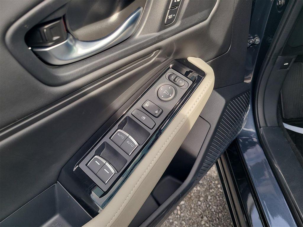 new 2025 Honda Accord Hybrid car, priced at $38,950