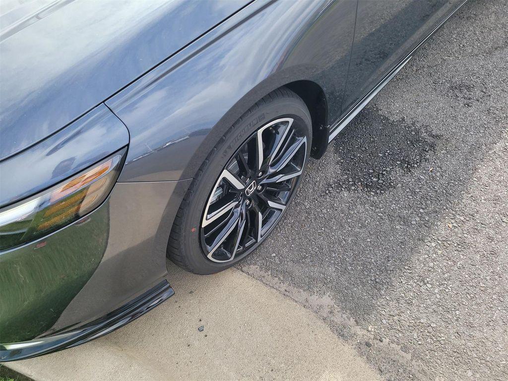 new 2025 Honda Accord Hybrid car, priced at $38,950