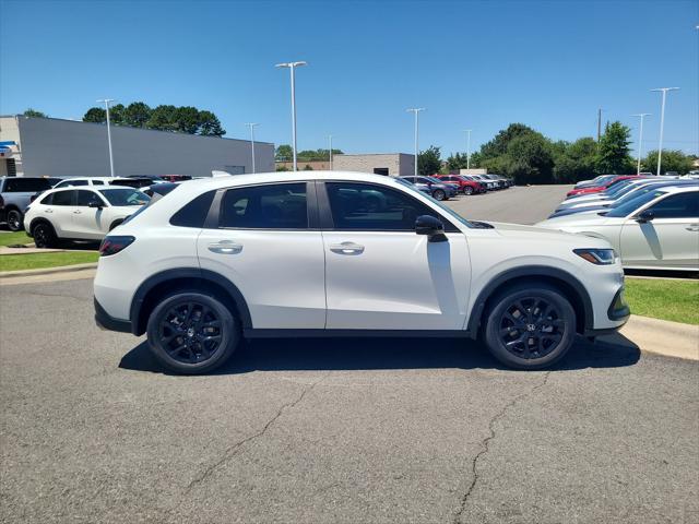 new 2025 Honda HR-V car, priced at $29,455