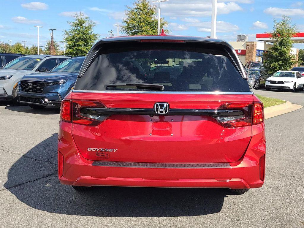 new 2026 Honda Odyssey car, priced at $41,742