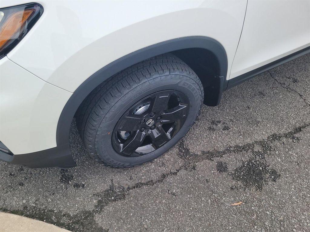 new 2026 Honda Ridgeline car, priced at $45,348