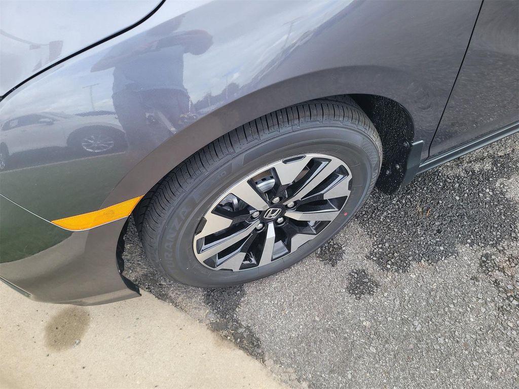 new 2026 Honda Odyssey car, priced at $43,025