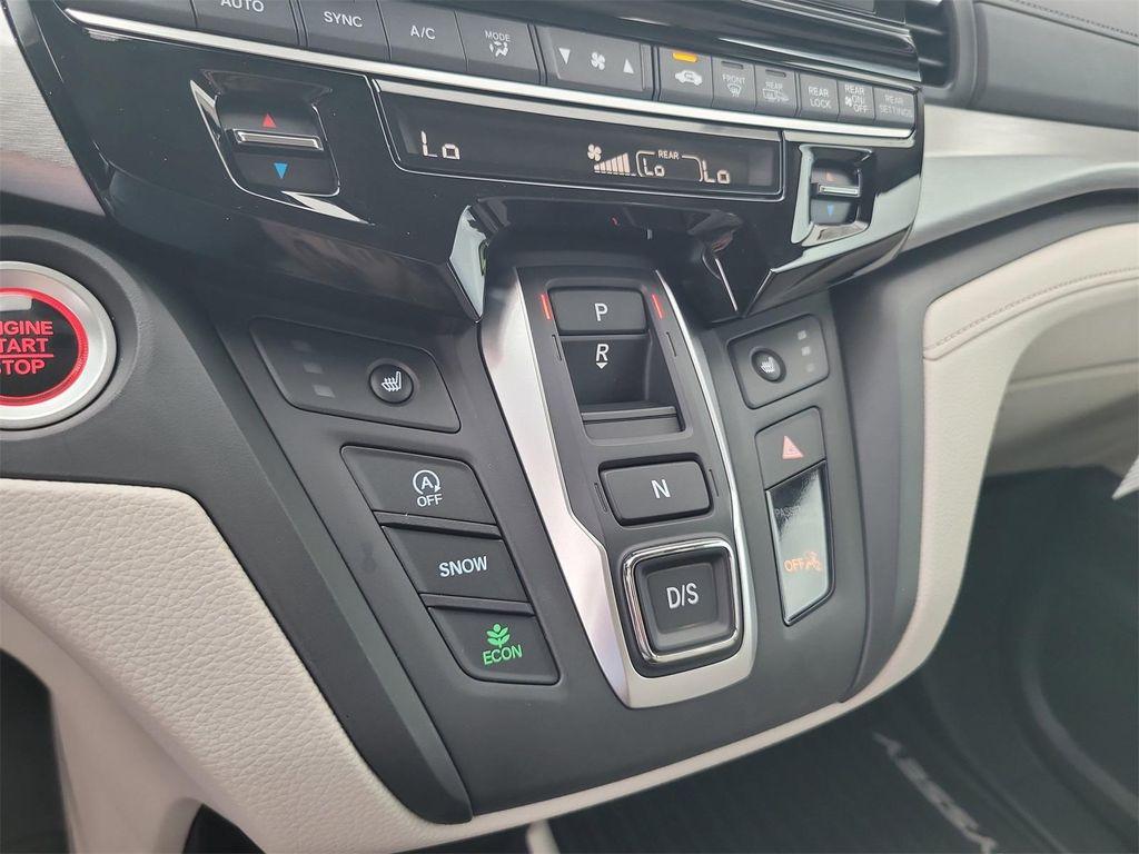 new 2026 Honda Odyssey car, priced at $43,025