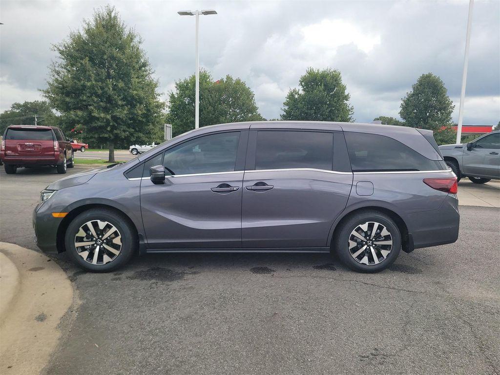 new 2026 Honda Odyssey car, priced at $43,025