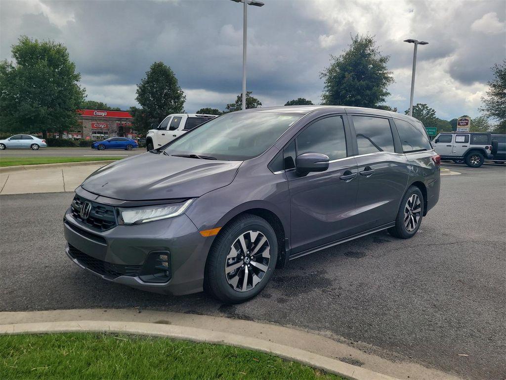 new 2026 Honda Odyssey car, priced at $43,025