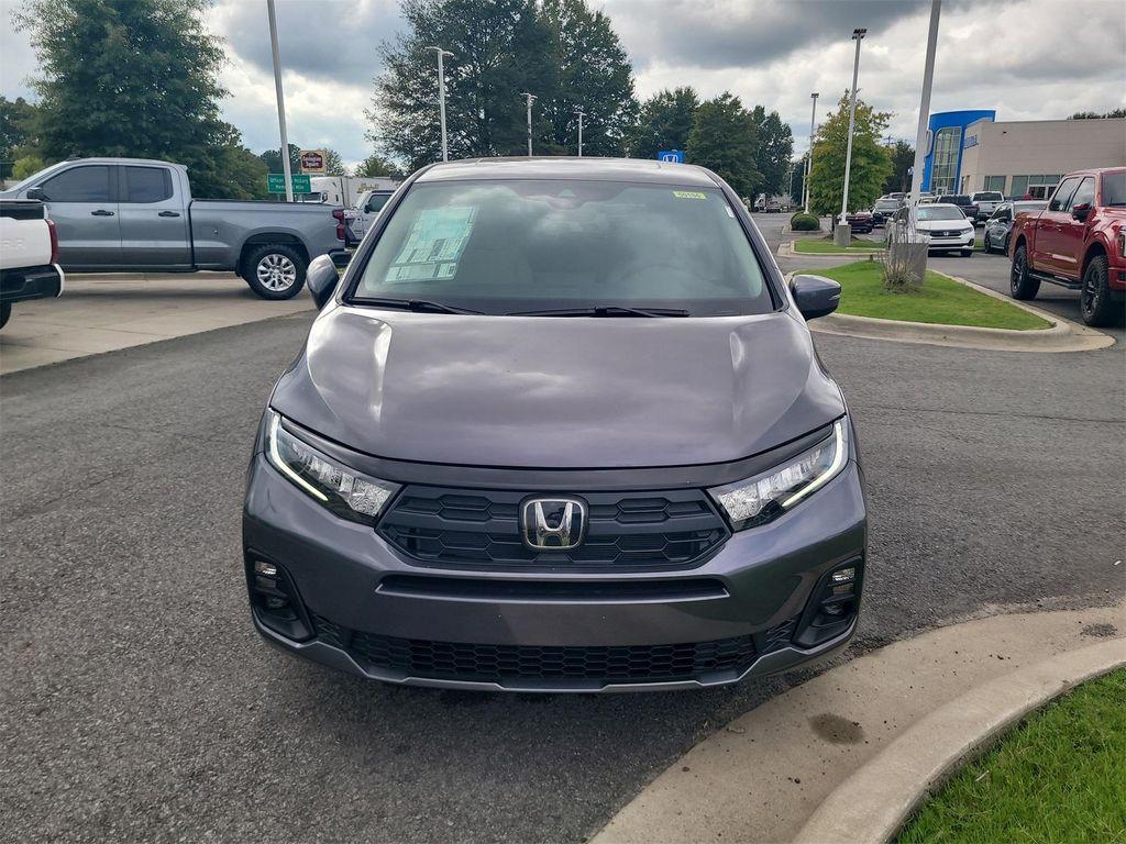 new 2026 Honda Odyssey car, priced at $43,025