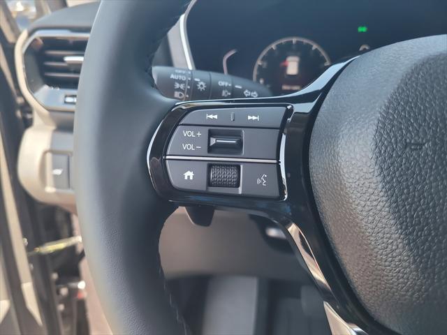new 2025 Honda Pilot car, priced at $46,050