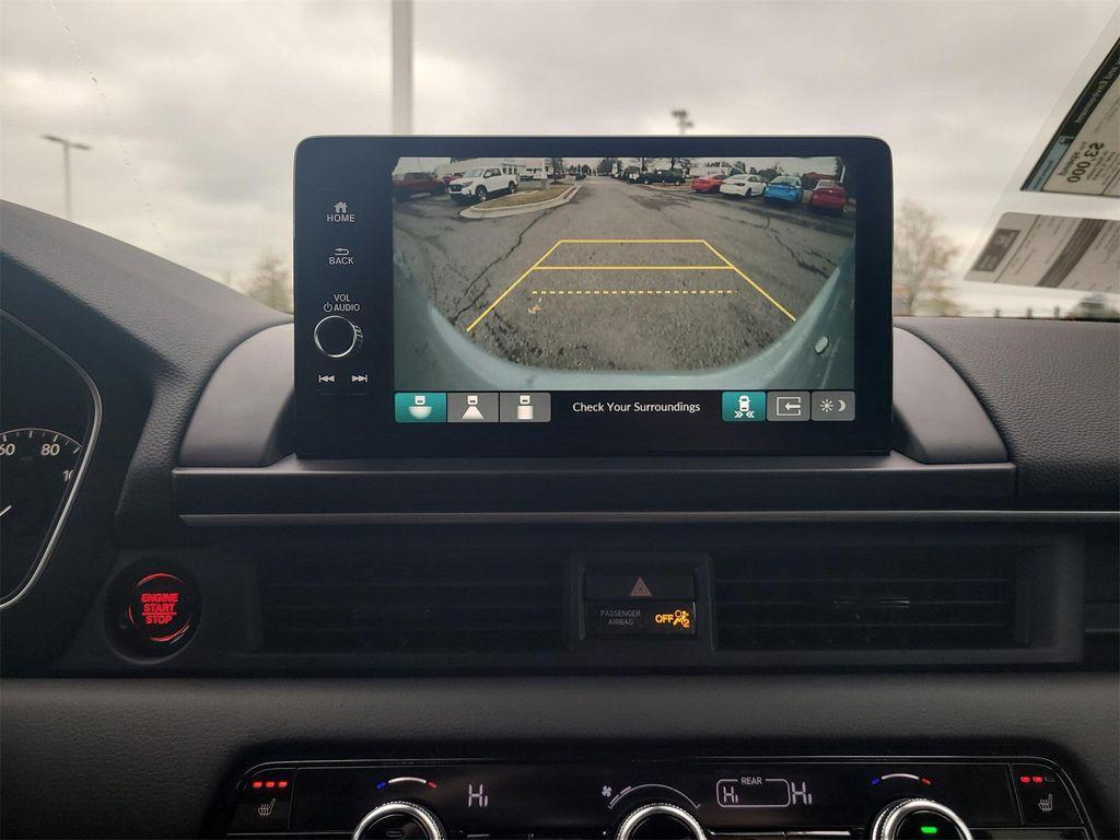 new 2025 Honda Pilot car, priced at $51,550