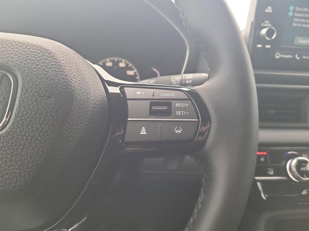 new 2025 Honda Pilot car, priced at $51,550