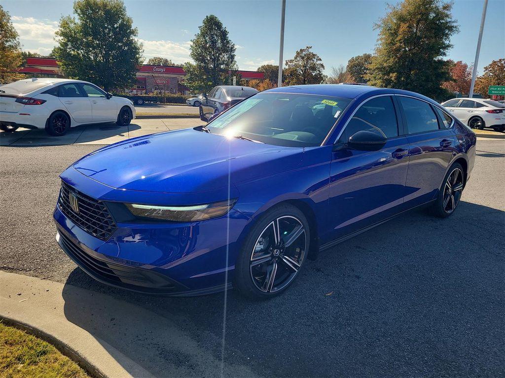 new 2025 Honda Accord Hybrid car, priced at $34,305