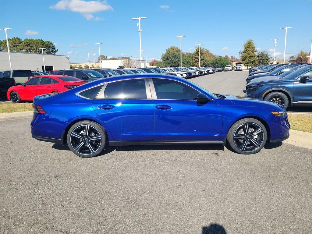 new 2025 Honda Accord Hybrid car, priced at $34,305