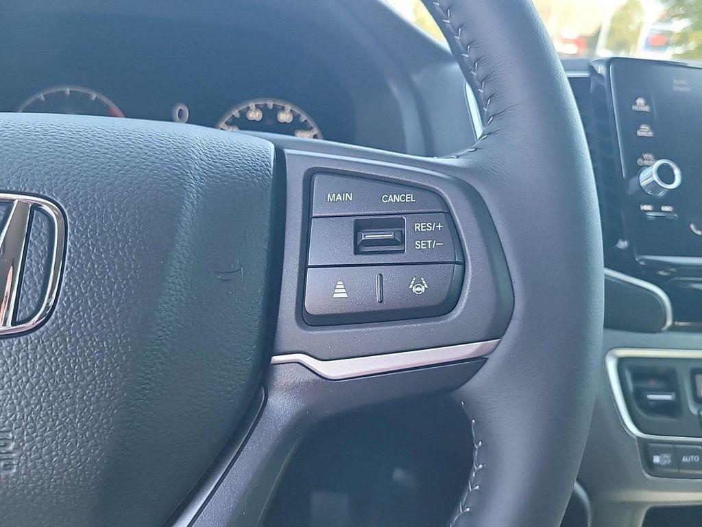 new 2025 Honda Ridgeline car, priced at $37,969