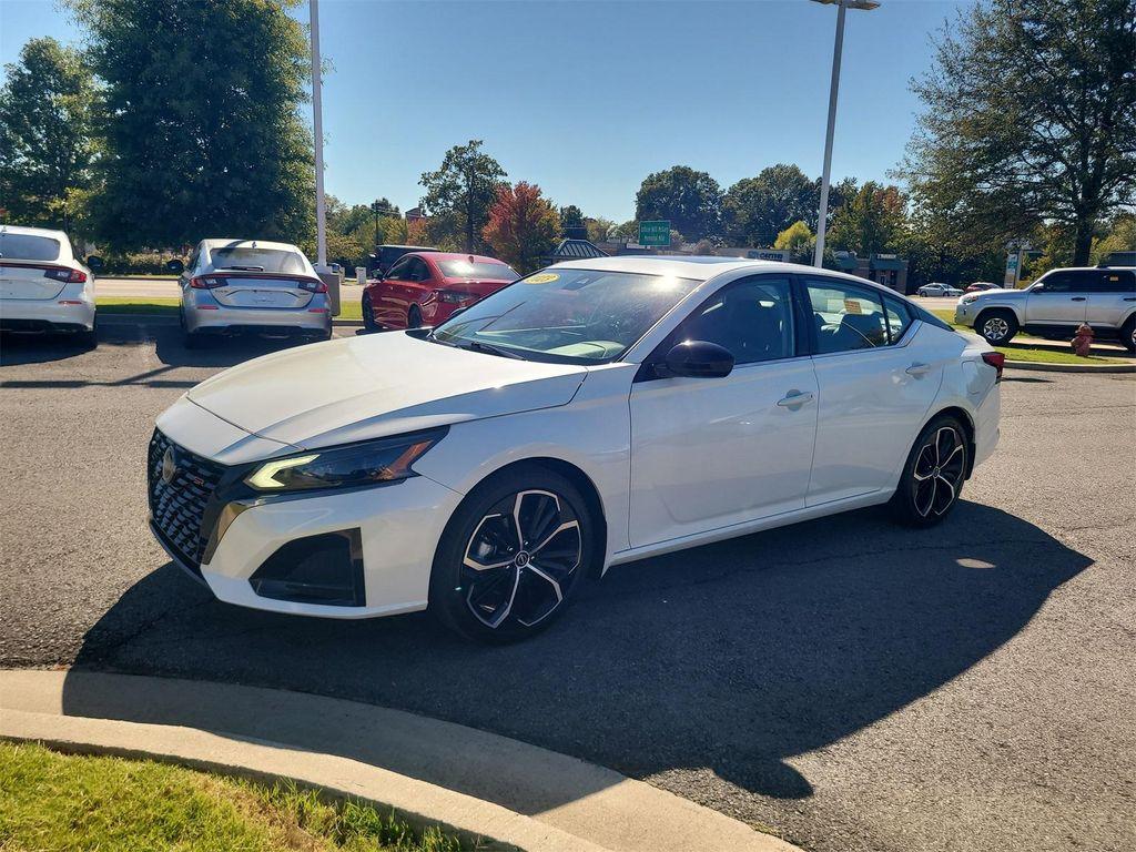 used 2023 Nissan Altima car, priced at $22,769