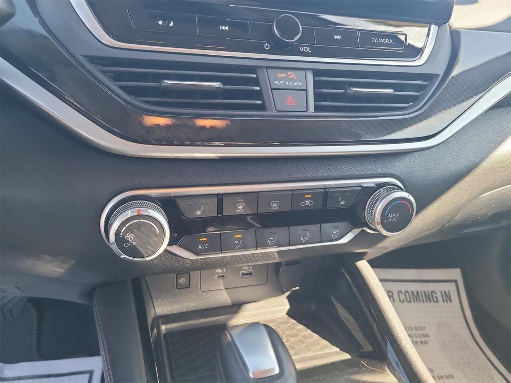 used 2023 Nissan Altima car, priced at $22,769