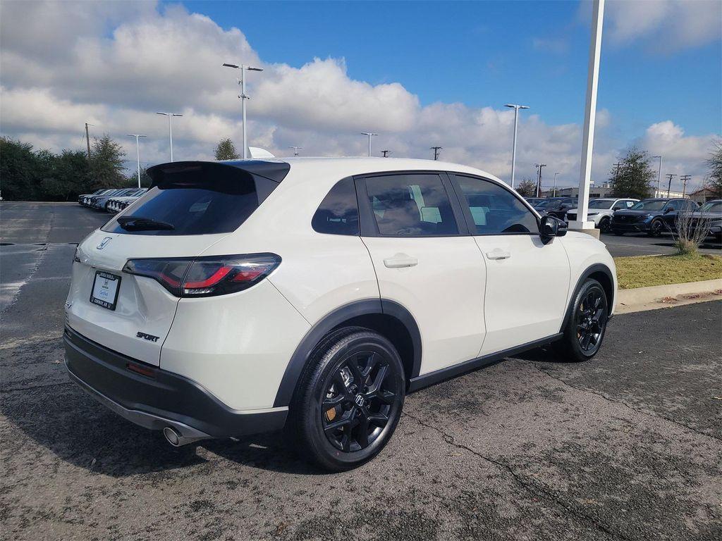 used 2025 Honda HR-V car, priced at $27,976