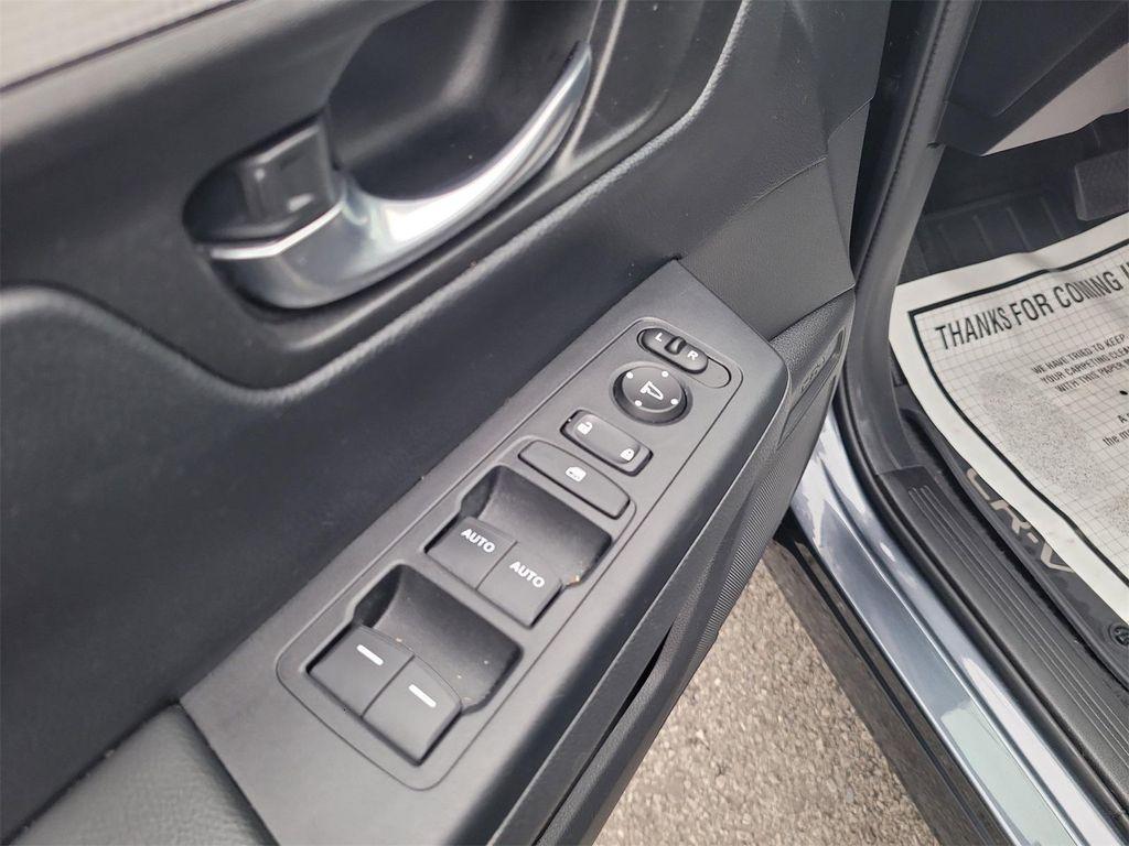 used 2023 Honda CR-V Hybrid car, priced at $27,995