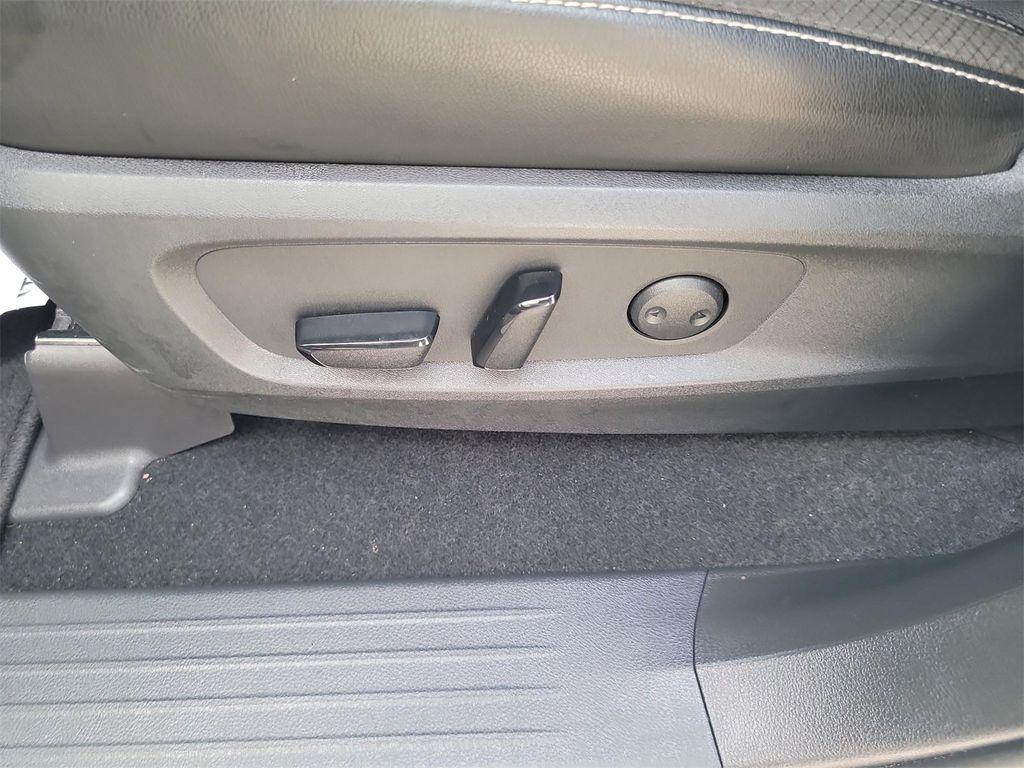 used 2022 Nissan Pathfinder car, priced at $28,588