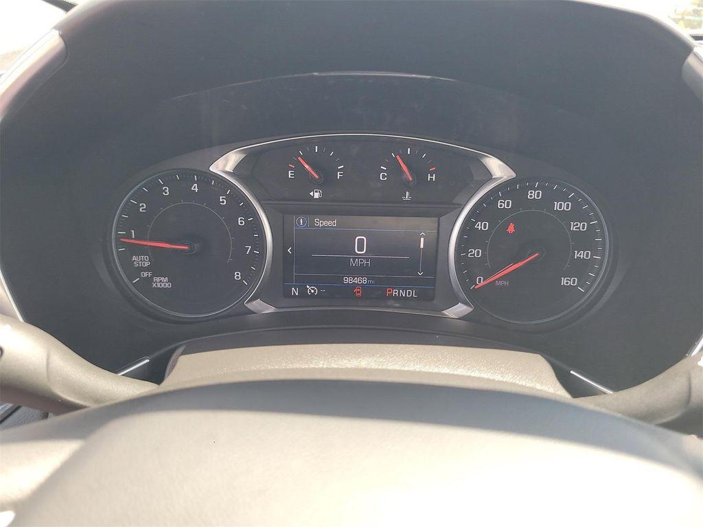 used 2022 Chevrolet Equinox car, priced at $15,988
