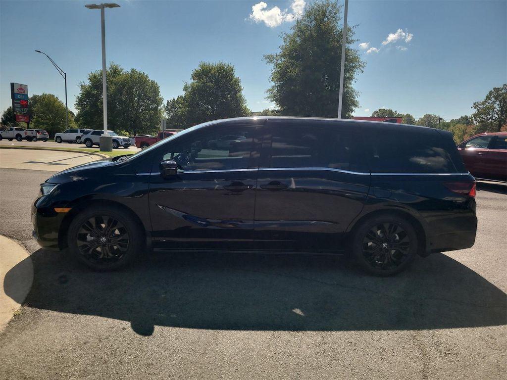 new 2026 Honda Odyssey car, priced at $44,482