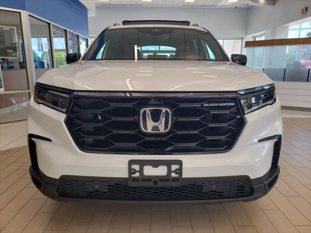 new 2025 Honda Pilot car, priced at $56,485