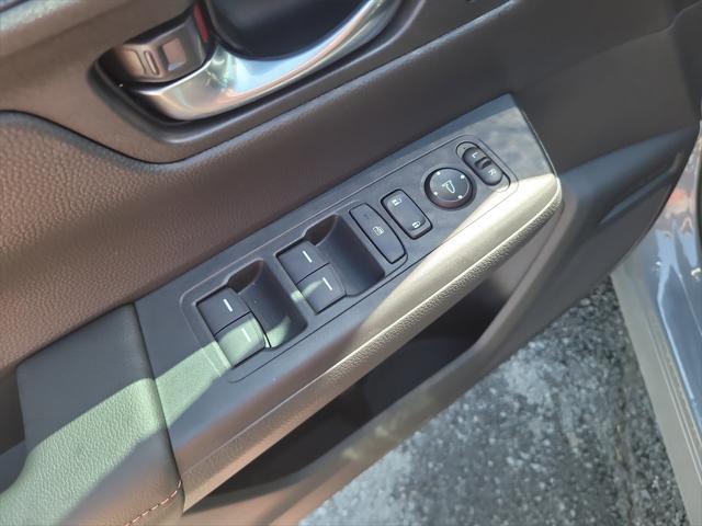 new 2026 Honda CR-V Hybrid car, priced at $42,075