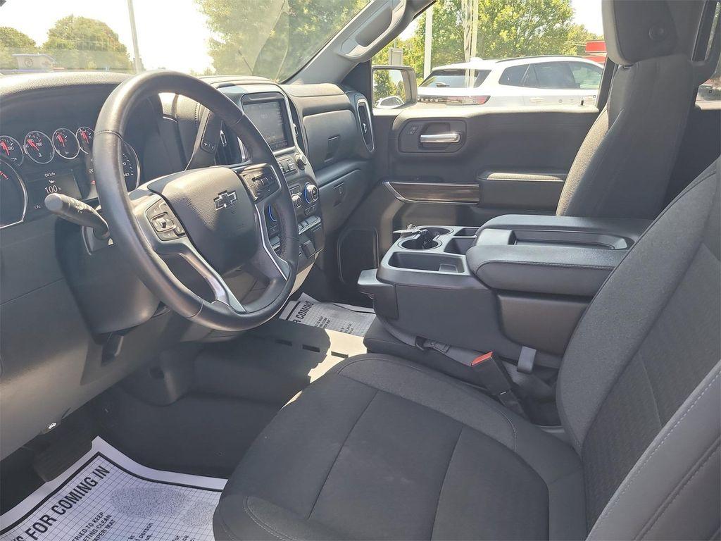 used 2022 Chevrolet Silverado 1500 car, priced at $33,588