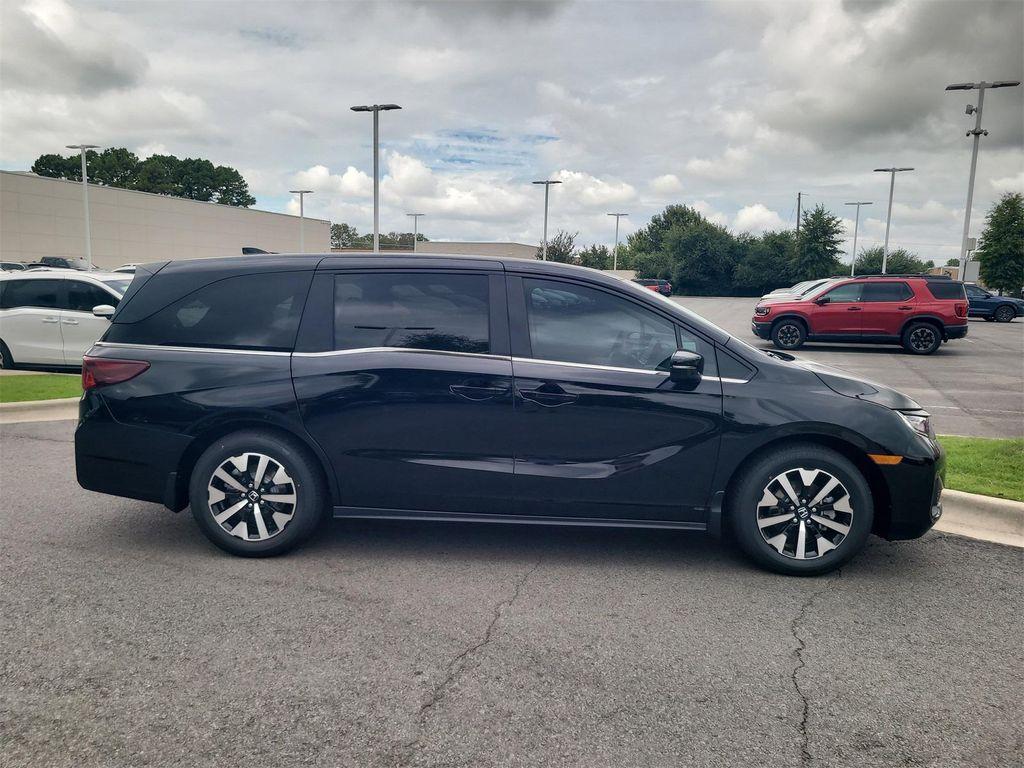 new 2026 Honda Odyssey car, priced at $43,025