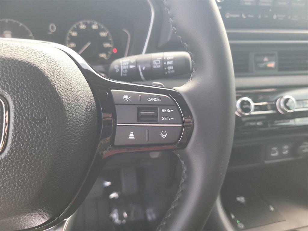 new 2025 Honda Pilot car, priced at $51,280