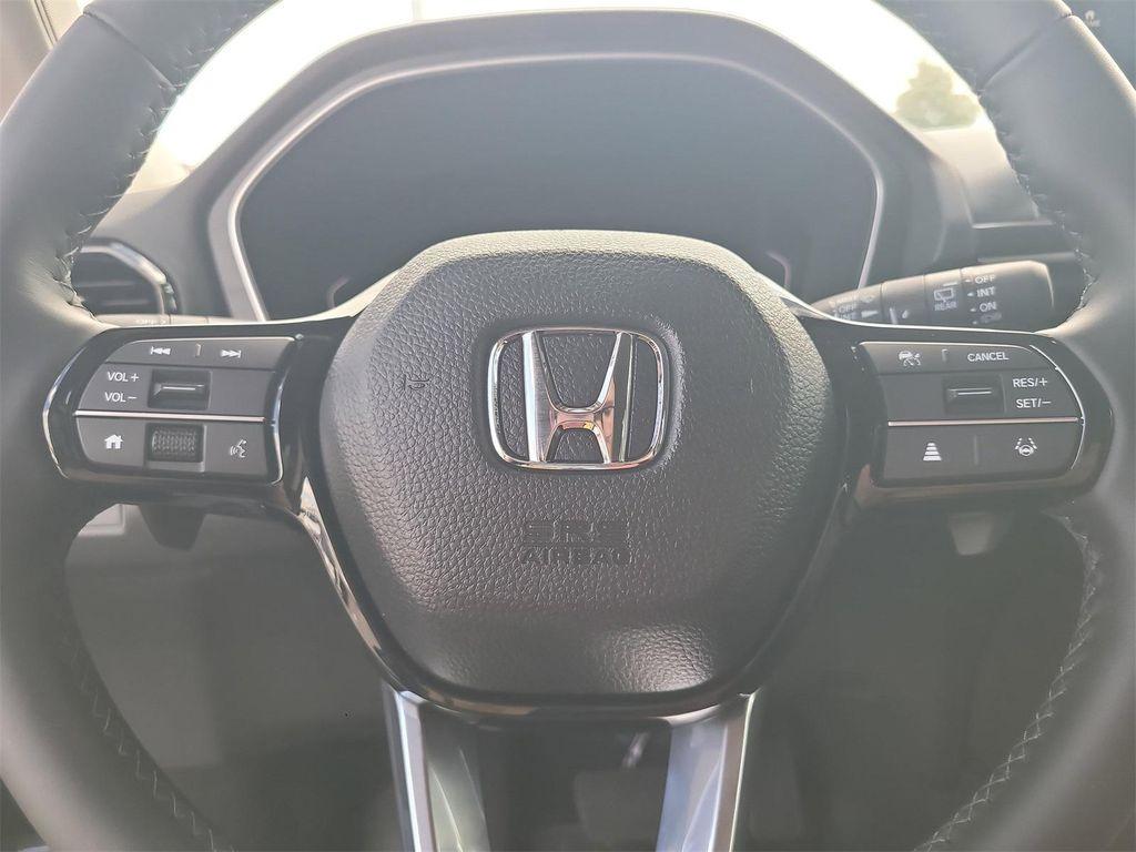 new 2025 Honda Pilot car, priced at $51,280