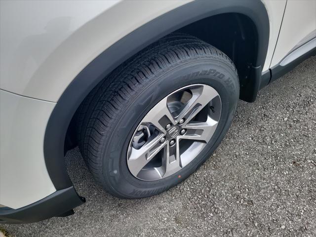 new 2025 Honda Pilot car, priced at $45,885