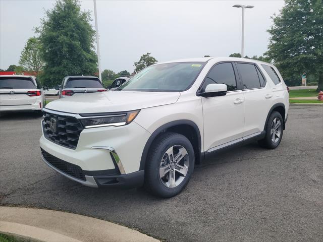 new 2025 Honda Pilot car, priced at $45,885