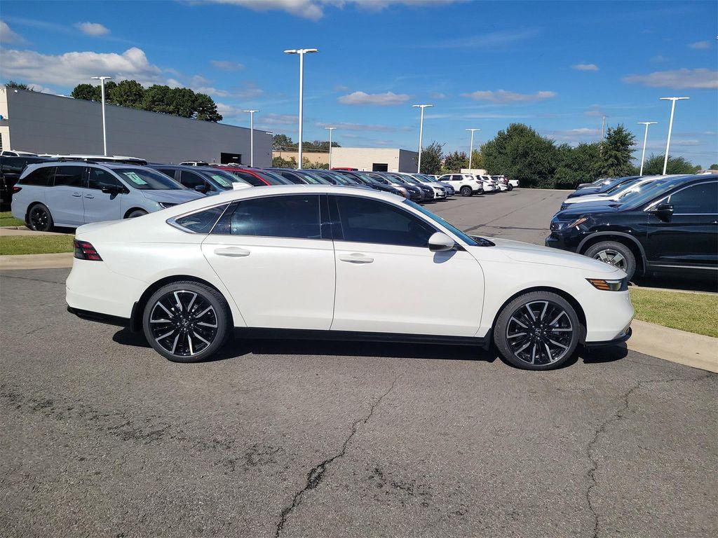 new 2025 Honda Accord Hybrid car, priced at $38,950