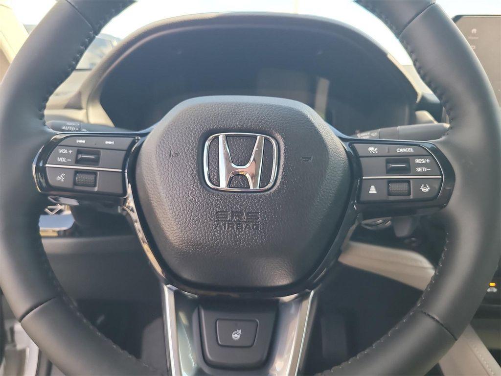new 2025 Honda Accord Hybrid car, priced at $38,950