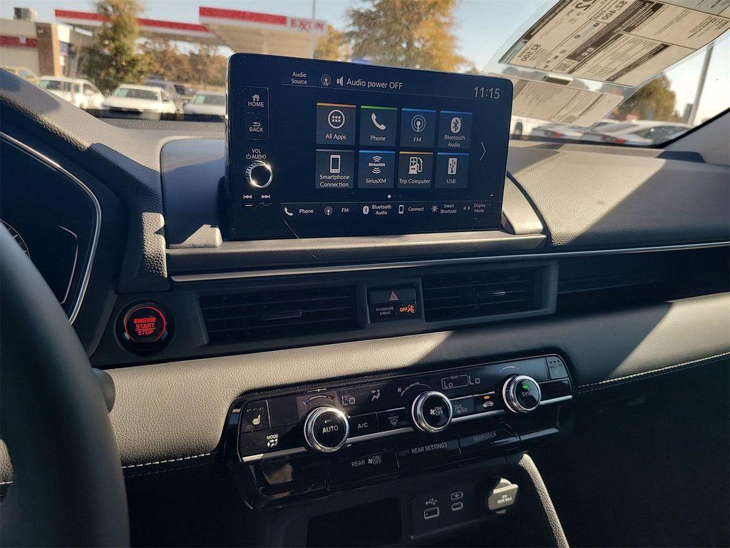 new 2025 Honda Pilot car, priced at $45,450