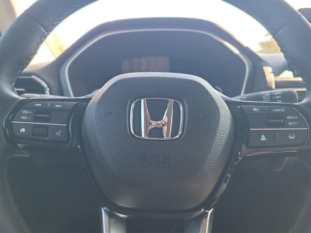 new 2025 Honda Pilot car, priced at $45,450