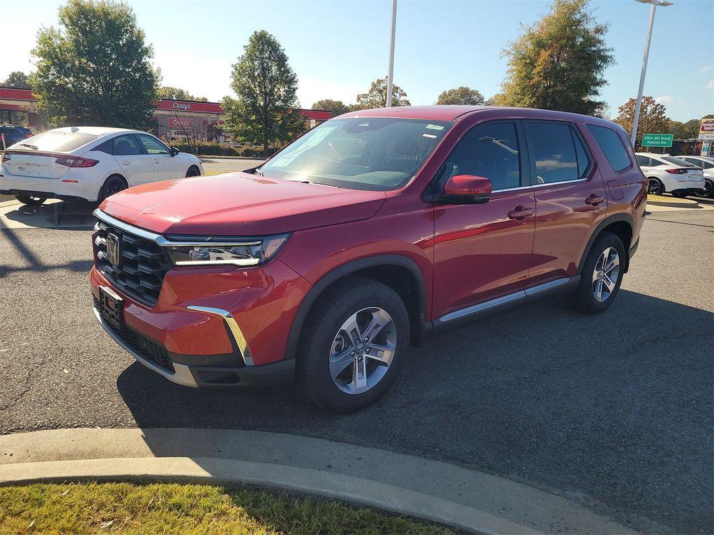 new 2025 Honda Pilot car, priced at $45,450