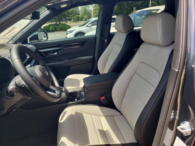 new 2025 Honda CR-V Hybrid car, priced at $39,637
