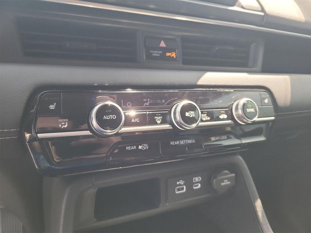 new 2025 Honda Pilot car, priced at $50,505