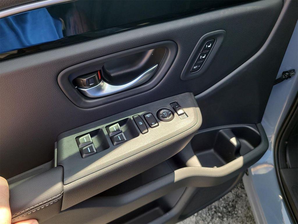 new 2025 Honda Pilot car, priced at $50,505