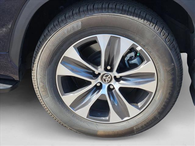 used 2022 Toyota Highlander Hybrid car, priced at $36,992