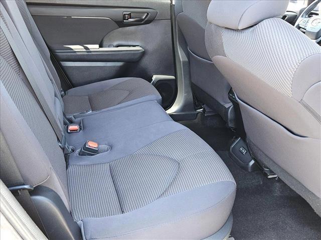 used 2023 Toyota Highlander car, priced at $29,898