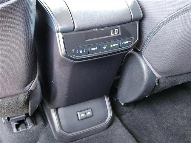 used 2023 Toyota Highlander car, priced at $29,898