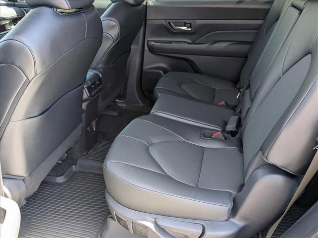 new 2025 Toyota Grand Highlander car, priced at $47,133