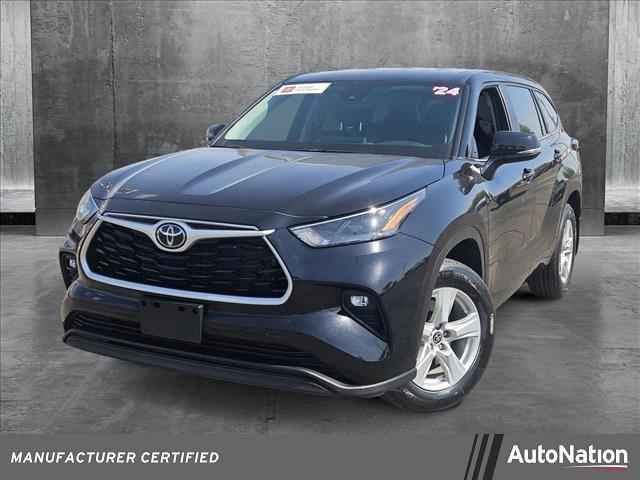 used 2024 Toyota Highlander car, priced at $36,949